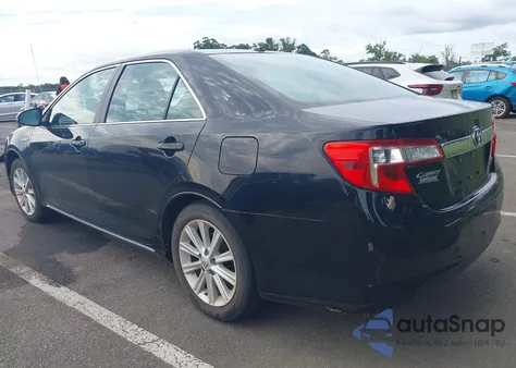 2013 Toyota Camry Hybrid/Le/Xle z USA, uszkodzony, nr VIN 4T1BD1FK7DU089281